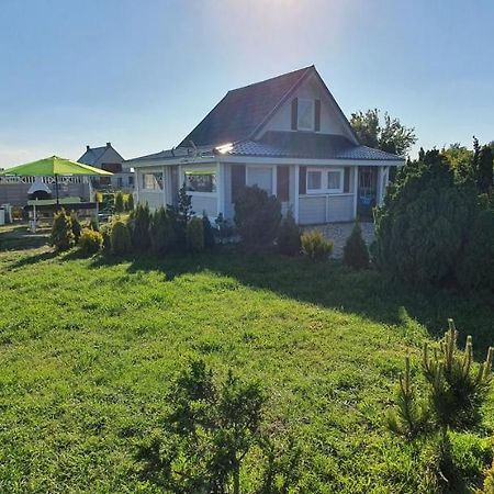 Wolnostojacy Dom Na Duzym Prywatnym Terenie Villa Lubin  Dış mekan fotoğraf