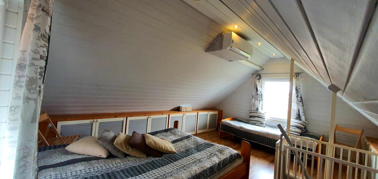 Wolnostojacy Dom Na Duzym Prywatnym Terenie Villa Lubin  Dış mekan fotoğraf