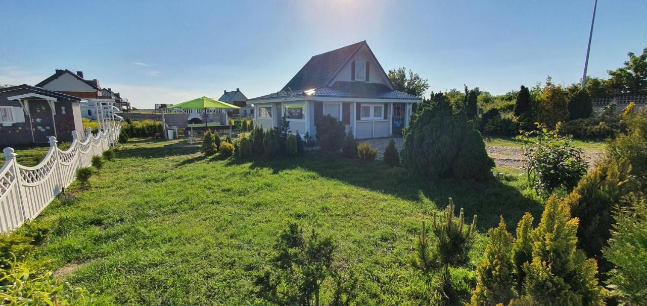 Wolnostojacy Dom Na Duzym Prywatnym Terenie Villa Lubin  Dış mekan fotoğraf